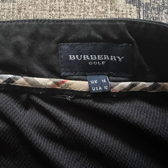 Vintage Burberry black golf skirt size 12 - Picture 4 of 8